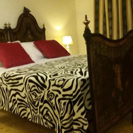 Guest House Il Marchese Del Grillo Rom Exterior foto